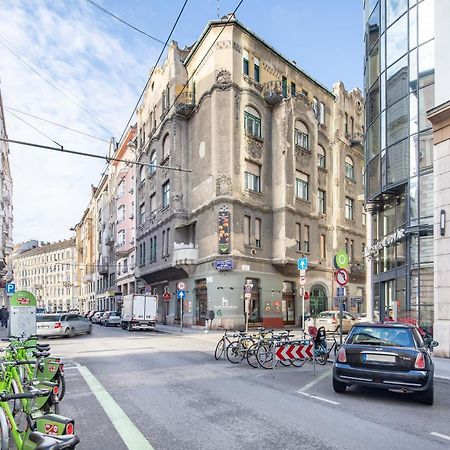 Very Central - Small Studio For Solo Traveller Boedapest Buitenkant foto