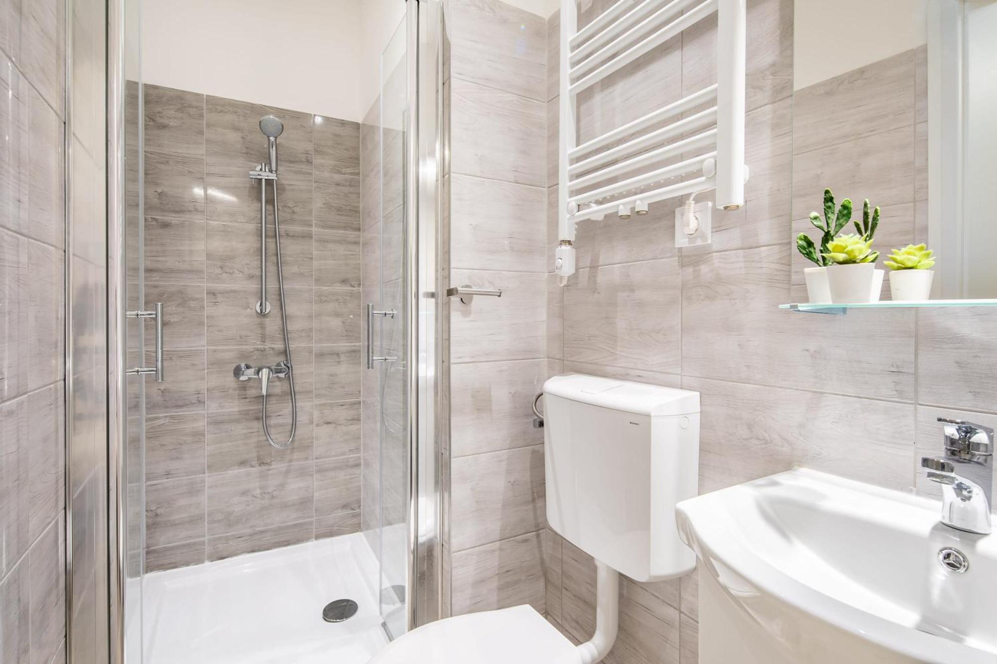 Very Central - Small Studio For Solo Traveller Boedapest Buitenkant foto